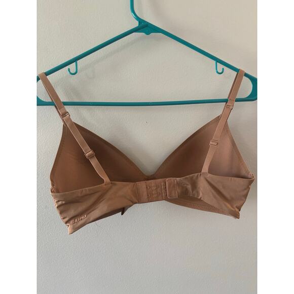 Skims Womens Wireless Form T-shirt Demi Bra Size 34C Nude Sienna - Picture 5 of 6